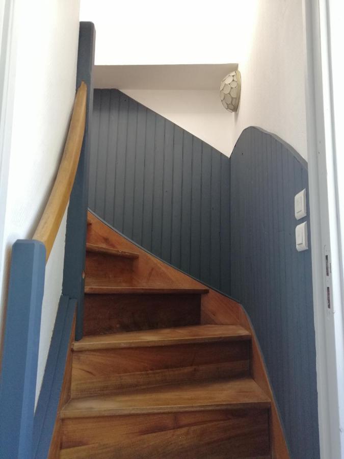Le Miraillet, Gite Saint-Illide Екстериор снимка